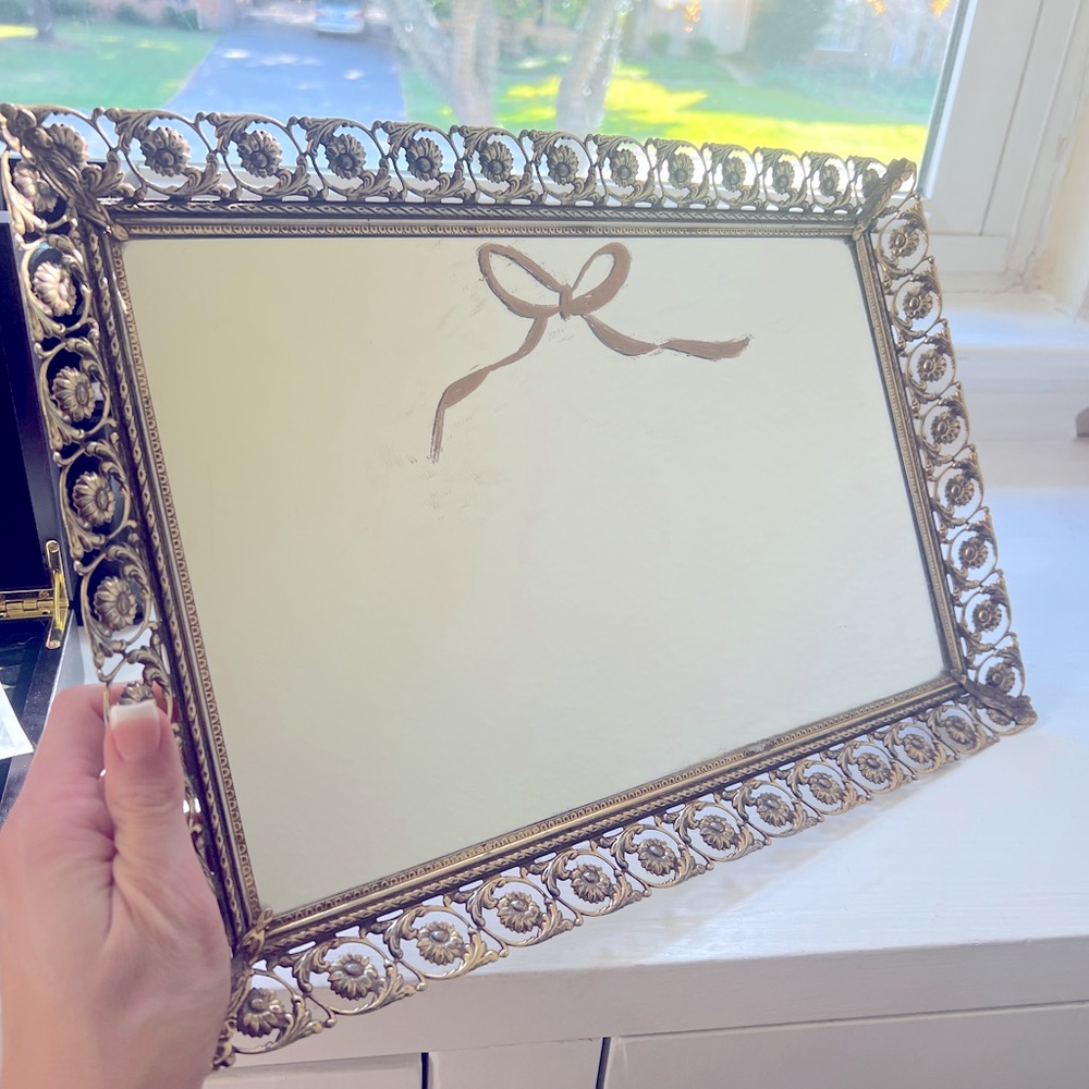Mirror Vanity Tray with bow engraving accent